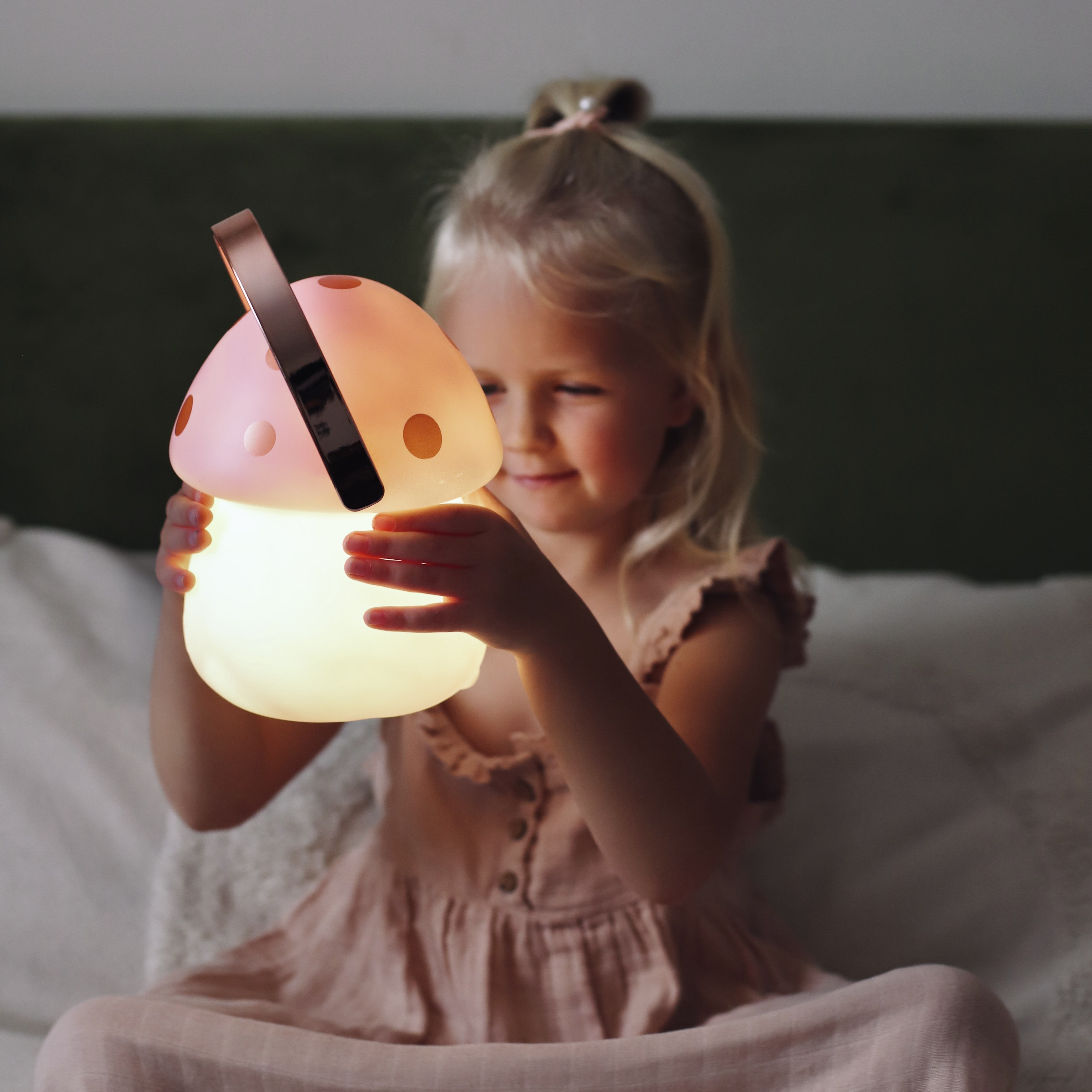 Child lamp best sale with nightlight